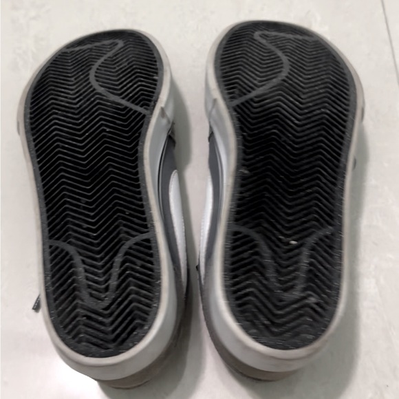 Nike Satire II - Picture 5 of 6